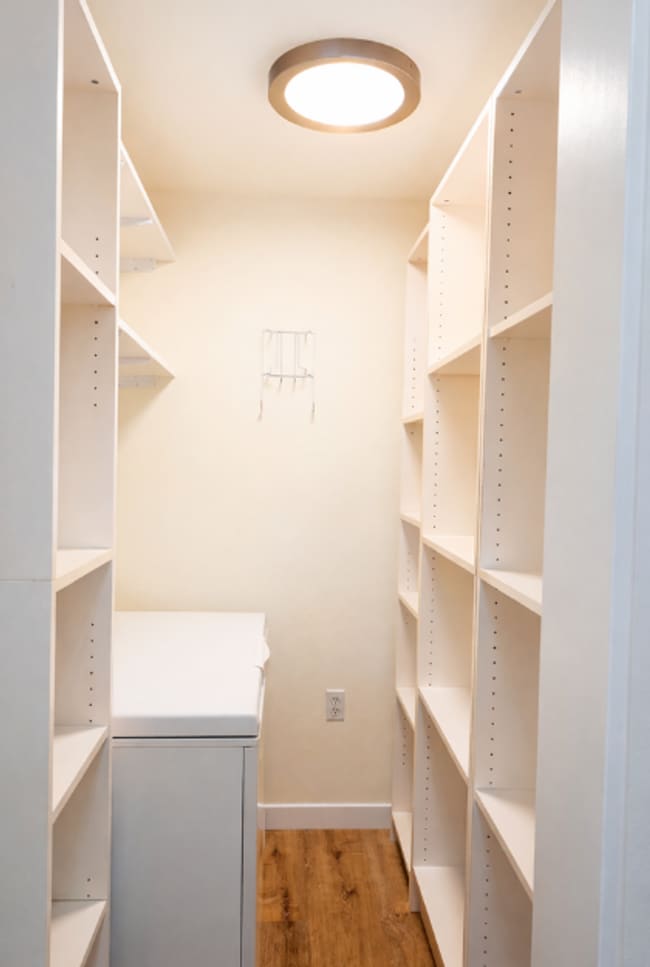 Building Photo - 23 113th Pl SE