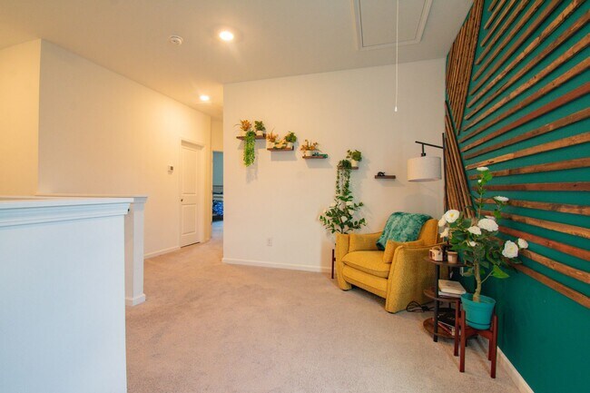 Building Photo - Coming Soon! 3 Bedroom 2.5 Bathroom