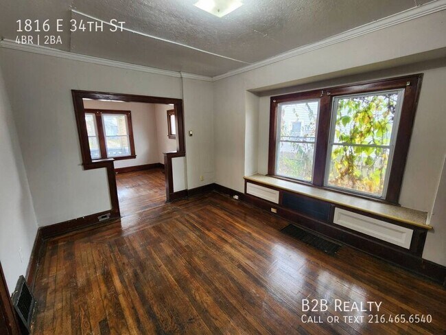 Building Photo - 1816 E 34th St