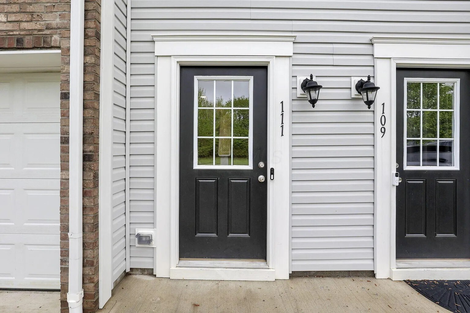 Building Photo - 111 Coyote Willow Dr