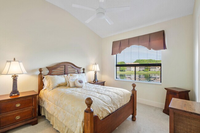 Building Photo - 16939 Isle of Palms Dr