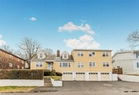 Building Photo - 26 Fairview Ave