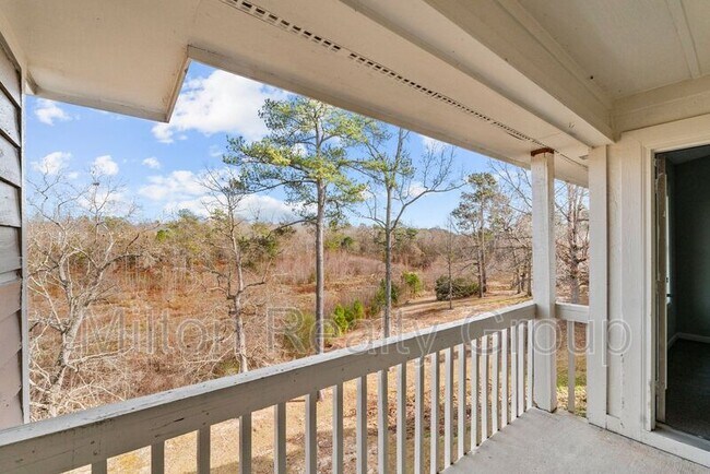 Building Photo - 6748 Willowbrook Dr