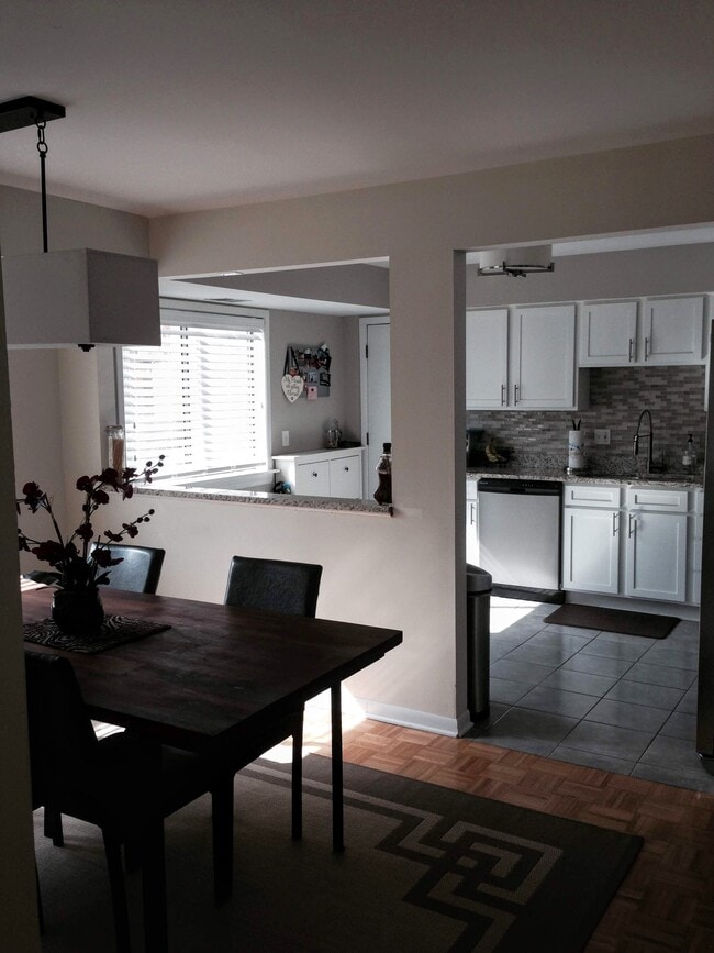 Dining Rm/Kitchen - 6820 W Raven St