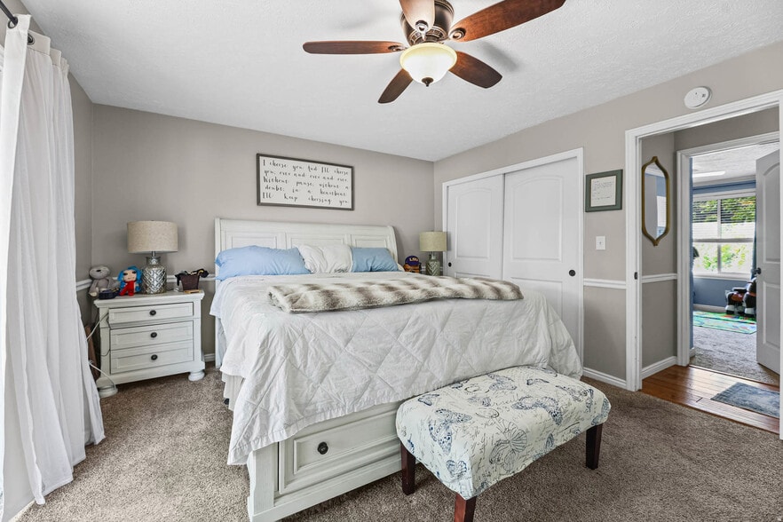 Building Photo - 9107 S Peach Blossom Dr