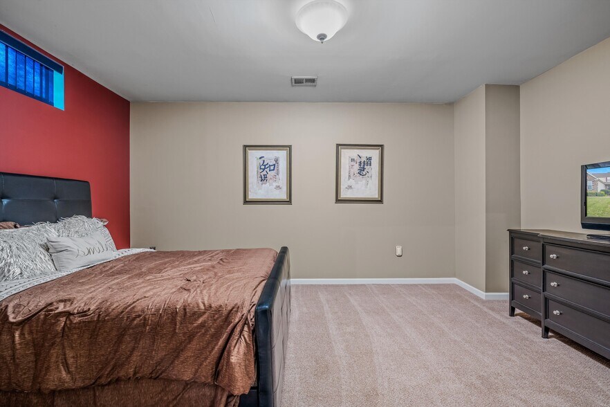 Building Photo - 288 Cirrus Way
