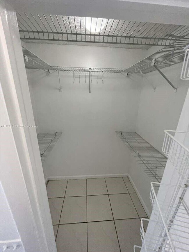 Building Photo - 6095 W 19th Ave