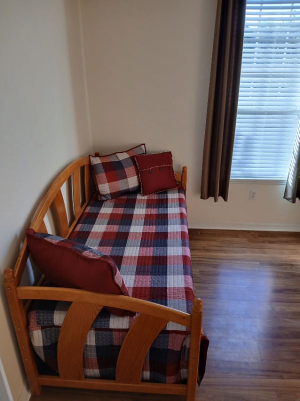 Building Photo - 5641 Hidden Oak Ct