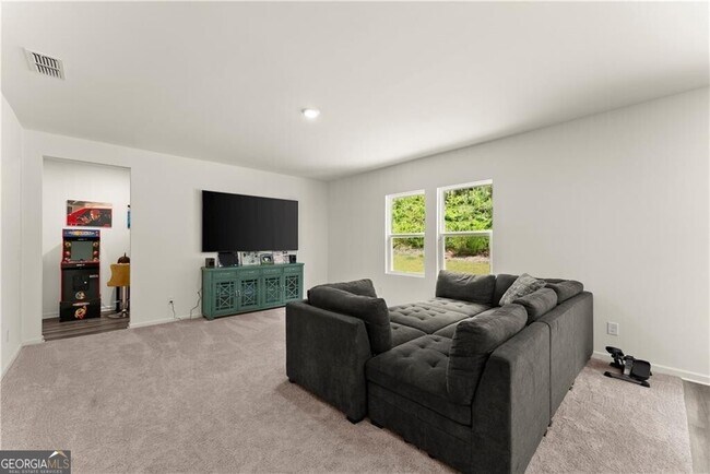 Building Photo - 157 Colbury St