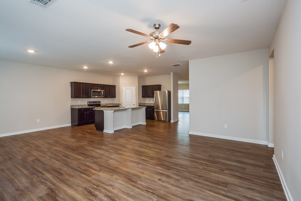 Building Photo - 3875 Place Dr