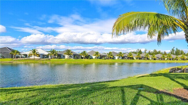 Building Photo - 2428 Ariane Dr