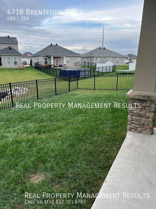 Building Photo - 4718 Brentford Dr