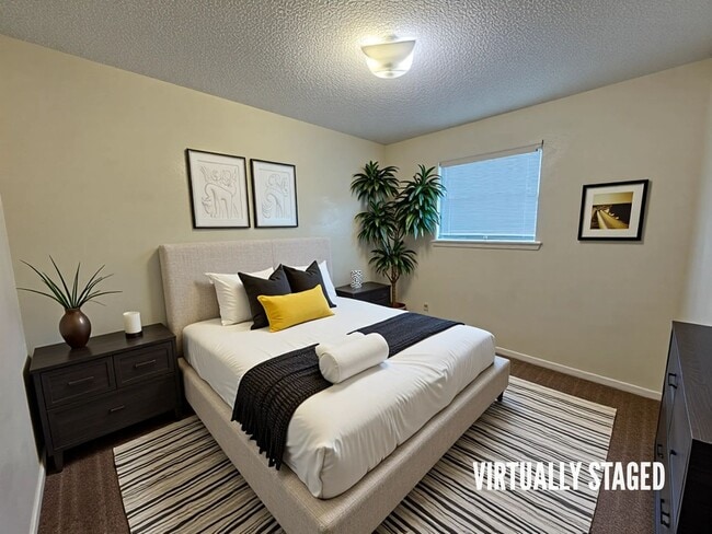 Building Photo - 1107 White Ave