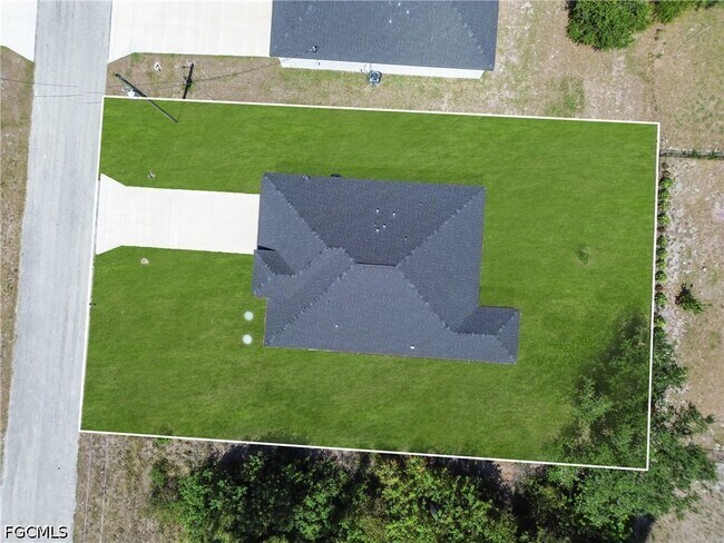 Building Photo - 6210 Forest Ct