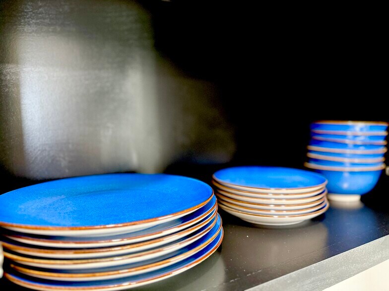 Building Photo - 2108 E Viviana St