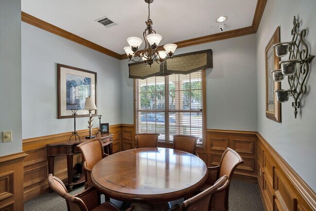 Building Photo - 275 Murcia Dr