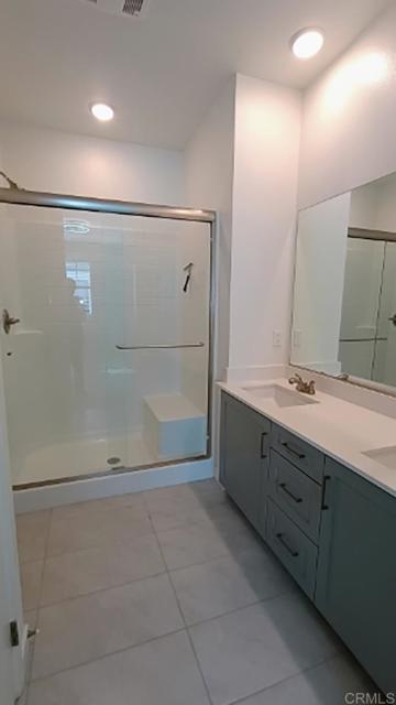 Building Photo - 5465 Seacliff Pl