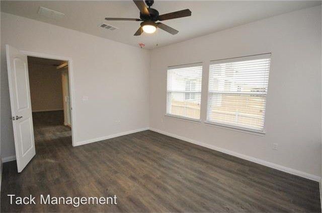 Building Photo - 20817 Muirfield Bend Cove