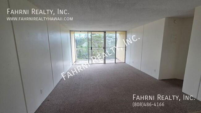 Building Photo - 95-2052 Waikalani Place B-207-