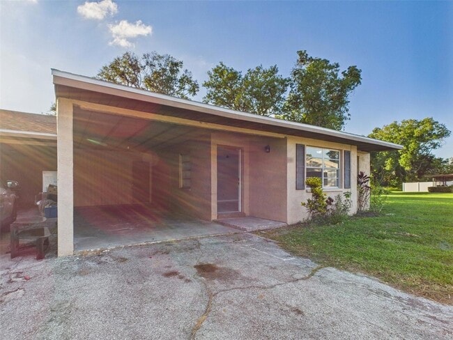 Building Photo - 2121 S San Gully Rd