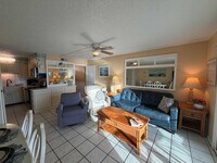 Building Photo - 8743 Thomas Dr