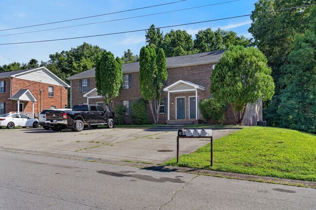 Building Photo - 1731 Baltimore Dr