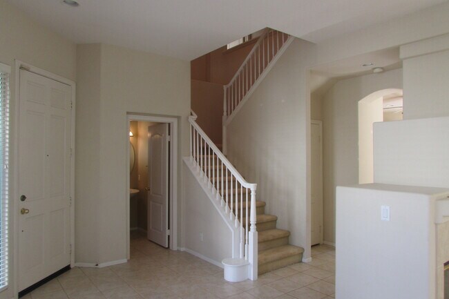 Building Photo - Coming Soon....Lovely 3 Bedroom in Carlsbad
