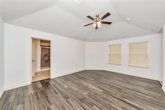 Building Photo - 10209 Fossil Valley Dr