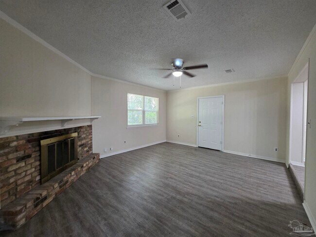 Building Photo - 4925 La Ceiba Dr