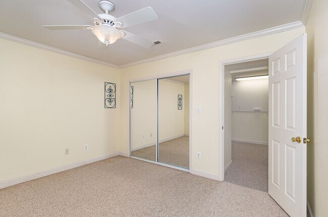 Building Photo - WATERFRONT RENTAL PROPERTY