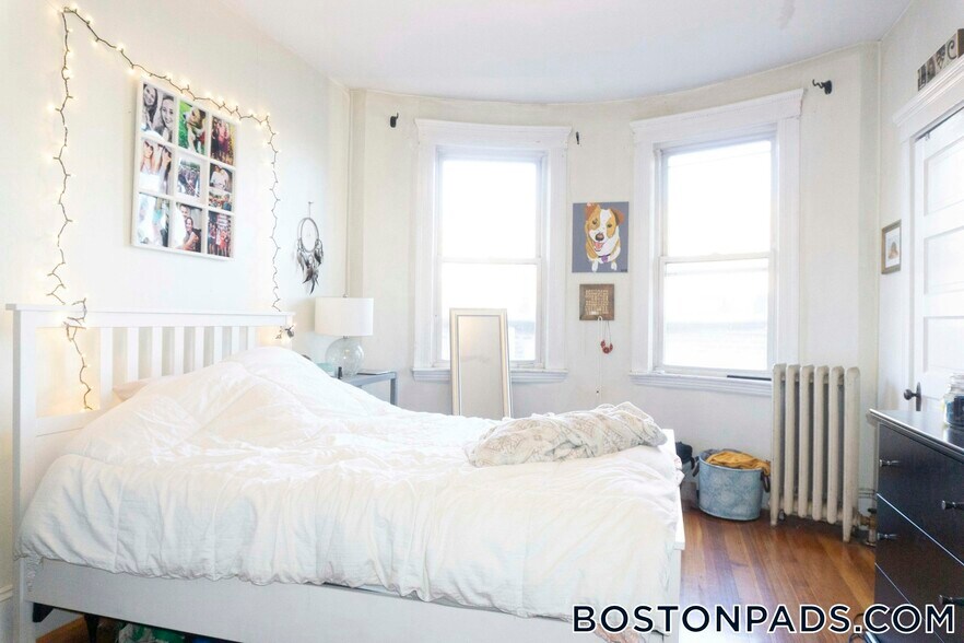 Building Photo - 32 Orkney Rd