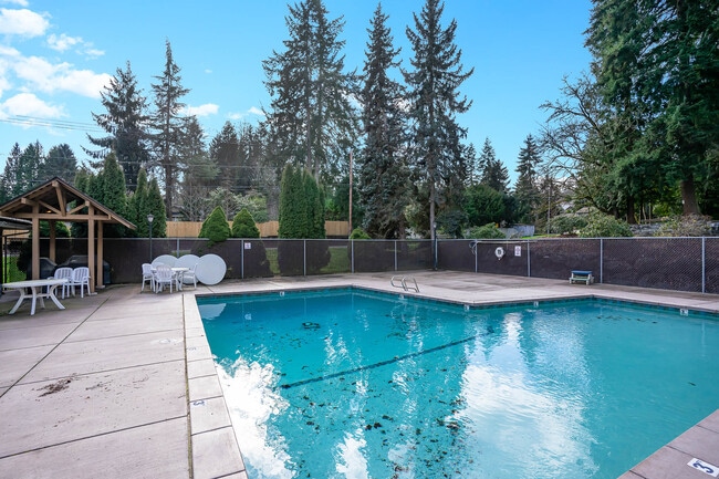 Building Photo - 2404 182nd Ave NE