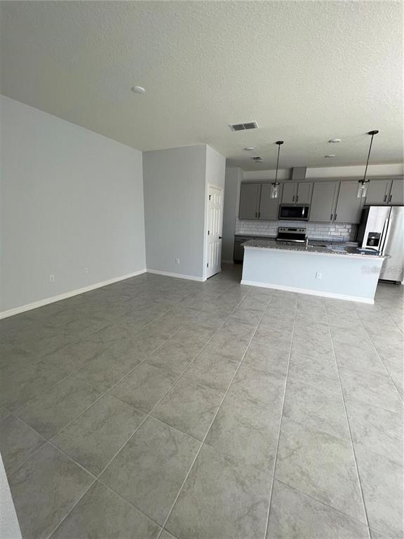 Building Photo - 2580 89th St Cir E