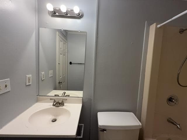 Building Photo - 1611 Voirin Rd