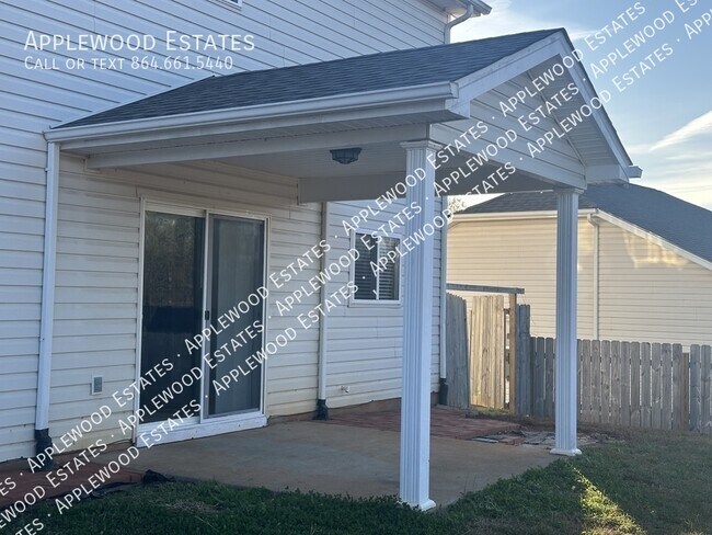 Building Photo - 184 Stonewood Crossing Dr