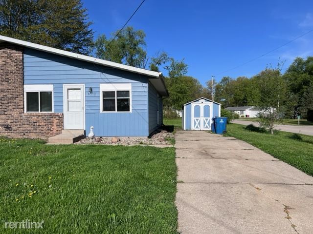 Primary Photo - 2 br, 1 bath Duplex - 51553 County Road 109