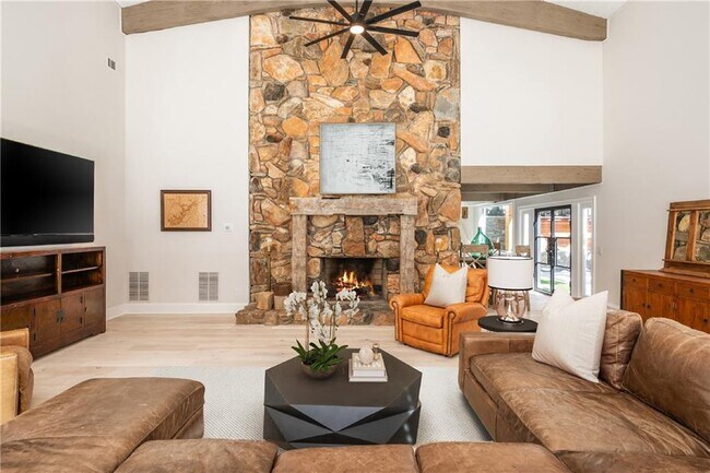 Building Photo - 4190 Etcetera Ln