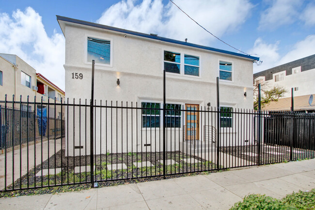 Building Photo - 159 S Burlington Ave Los Angeles, CA 90057