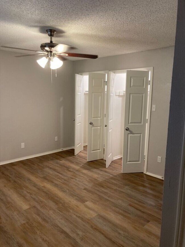 Building Photo - 1770 Belshire Ct