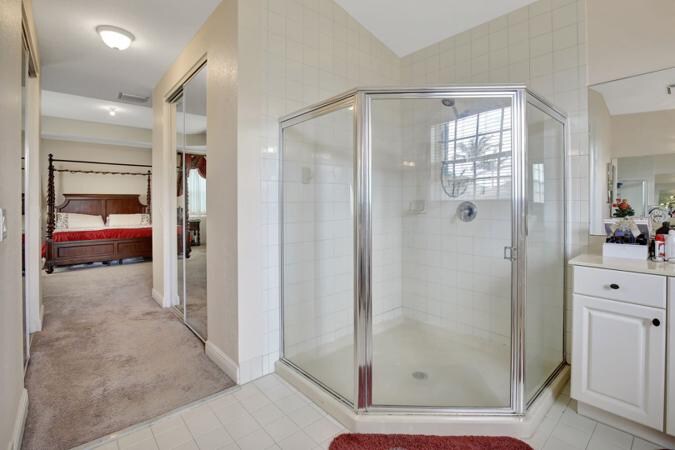 Building Photo - 5078 SW 183rd Ave