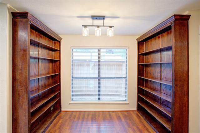 Building Photo - 1304 Harwell Dr