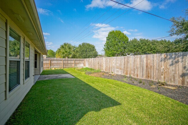 Building Photo - 415 Sterling Heights Ln