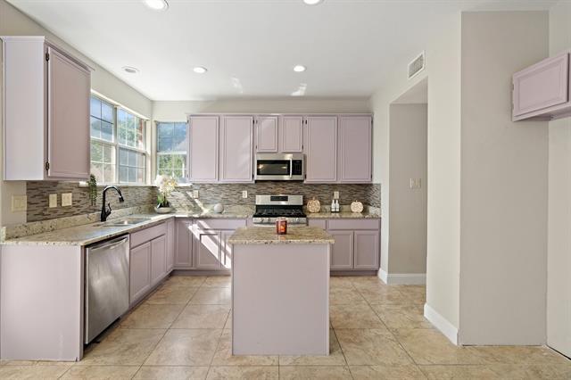 Building Photo - 5300 La Viva Ln