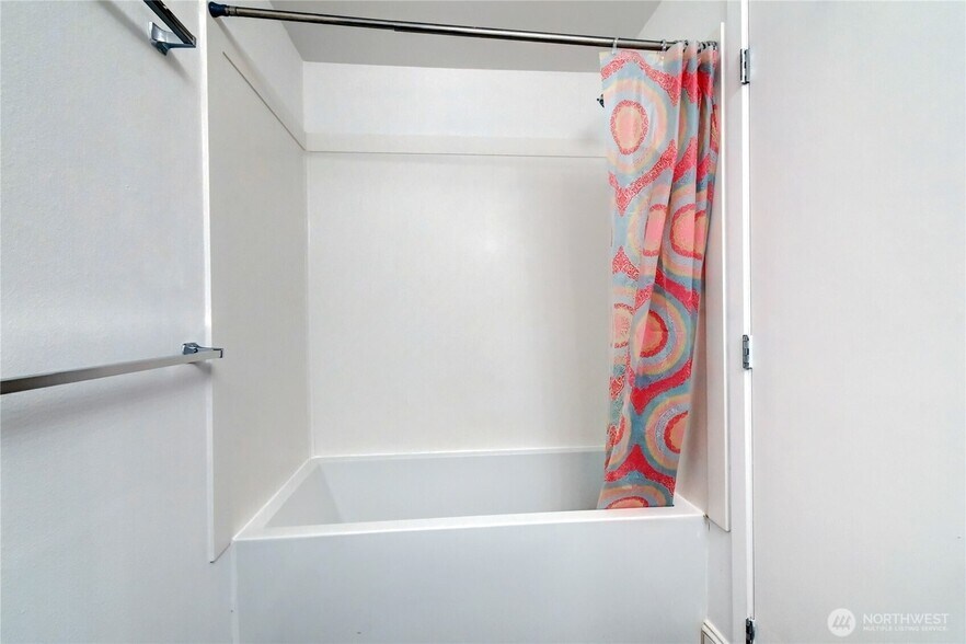 Building Photo - 4180 244th Pl SE