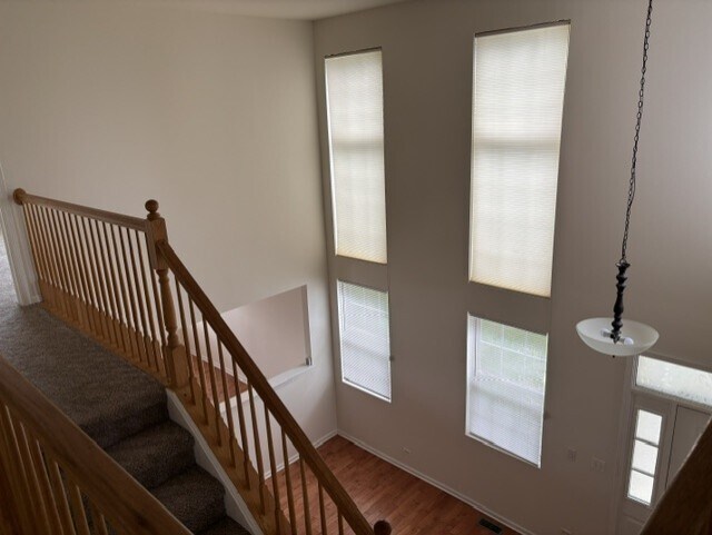 Building Photo - 2440 Reflections Dr