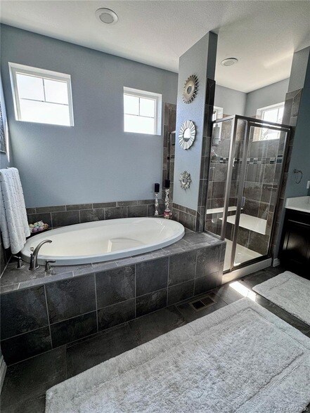 Building Photo - 25447 E Arbor Dr