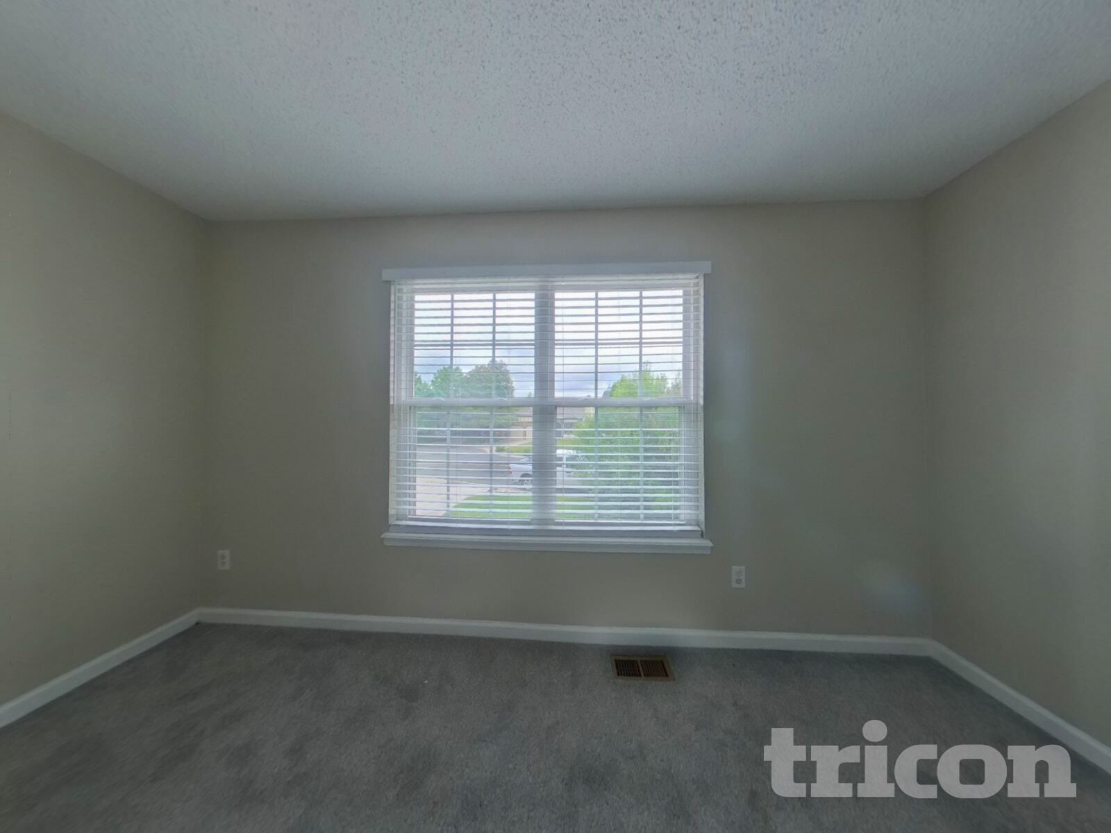Building Photo - 16890 Blue Mist Cir
