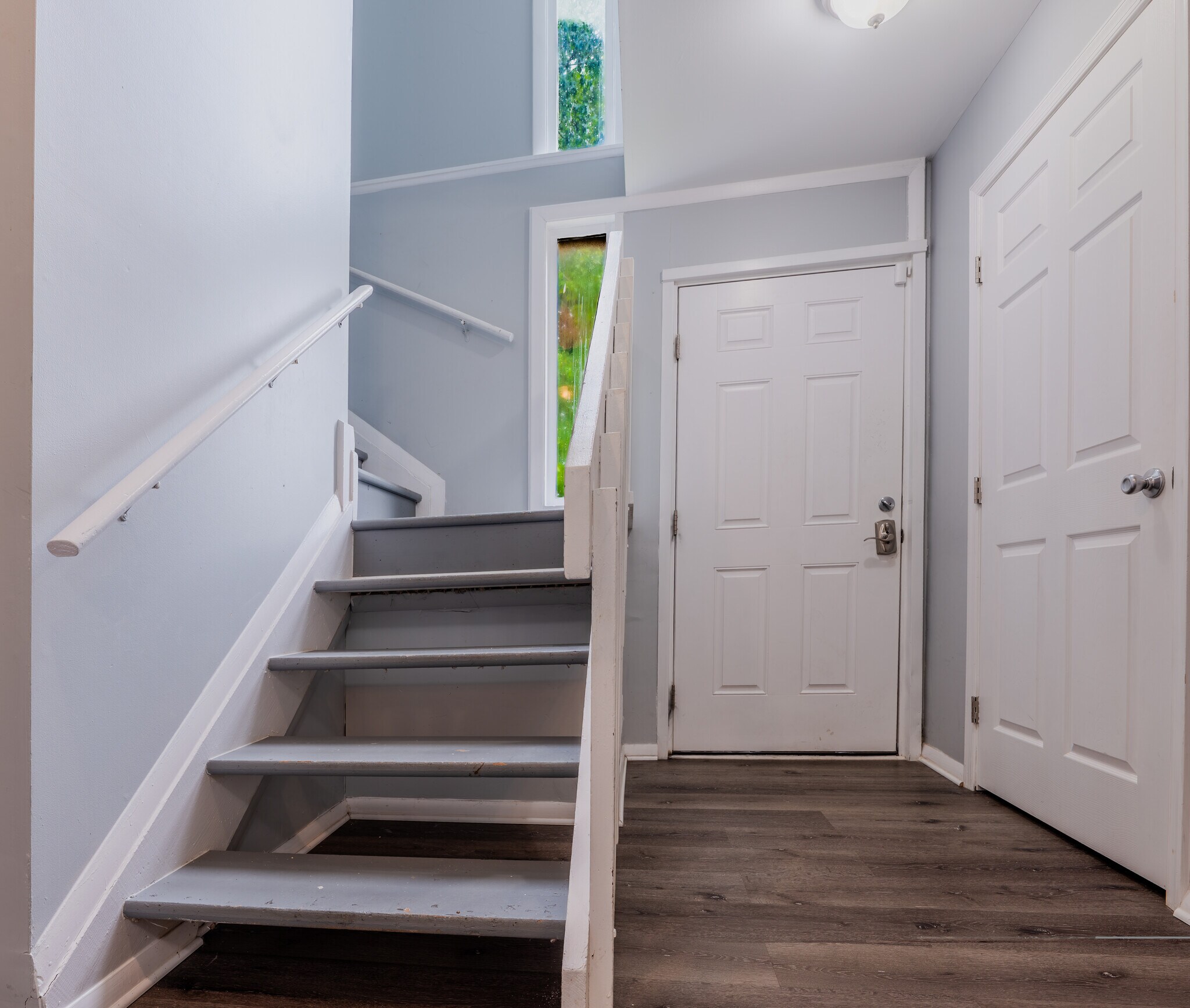Entrance - 2395 Yarmouth Ct