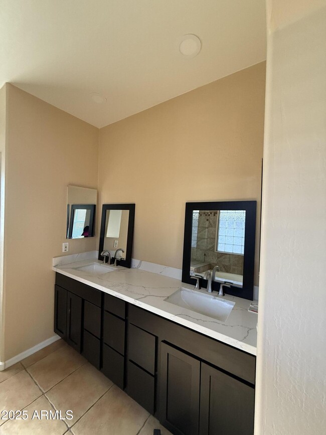 Building Photo - 26841 N 66th Dr