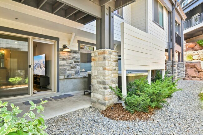 Building Photo - 3312 Quarry Springs Dr